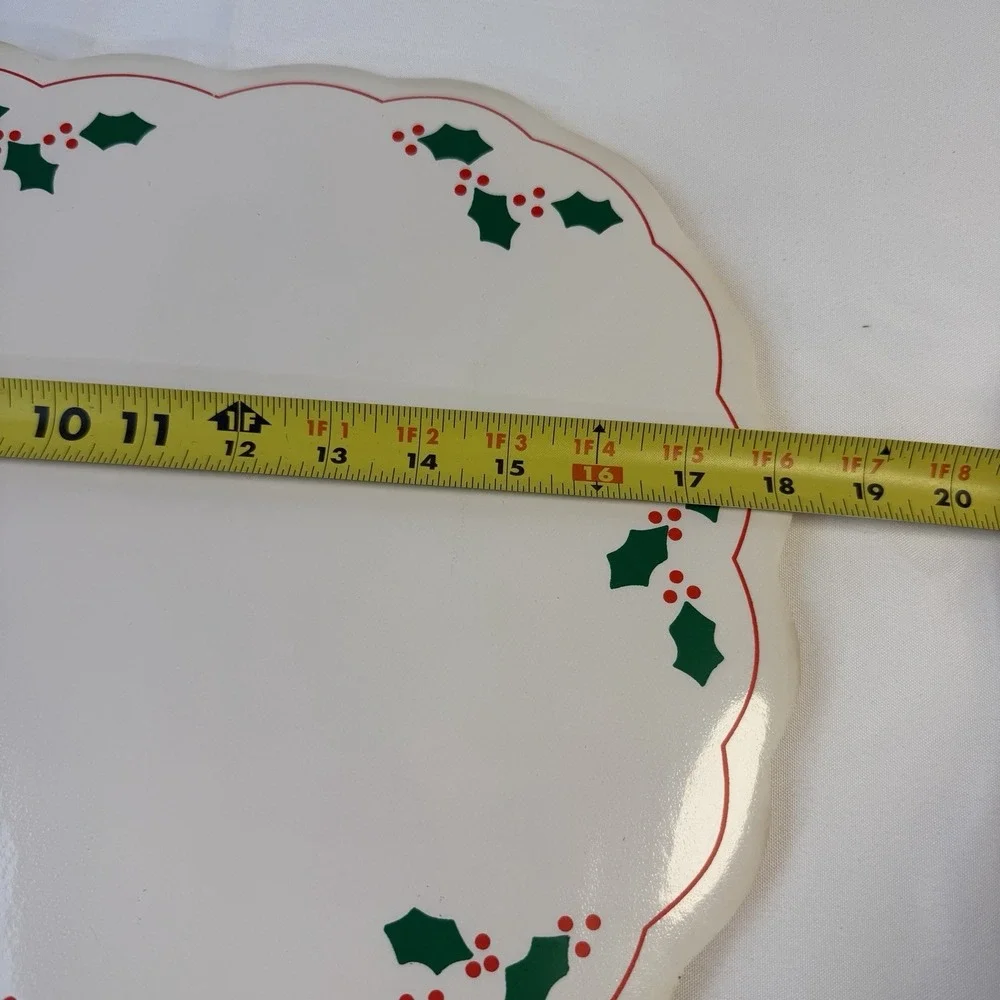 6 Vintage Placemat Set Holly Berry Christmas Holiday Oval Vinyl MCM Granny Core